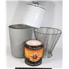 Image 1 : LOT OF BINS/FLOWER POTS
