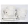 Image 1 : 2 SMALL OVEN-PROOF BAKING DISHES AND 4 RAMEKINS