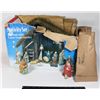 Image 3 : NATIVITY SET WITH FIGURES *INCOMPLETE, VIEW PICTURES