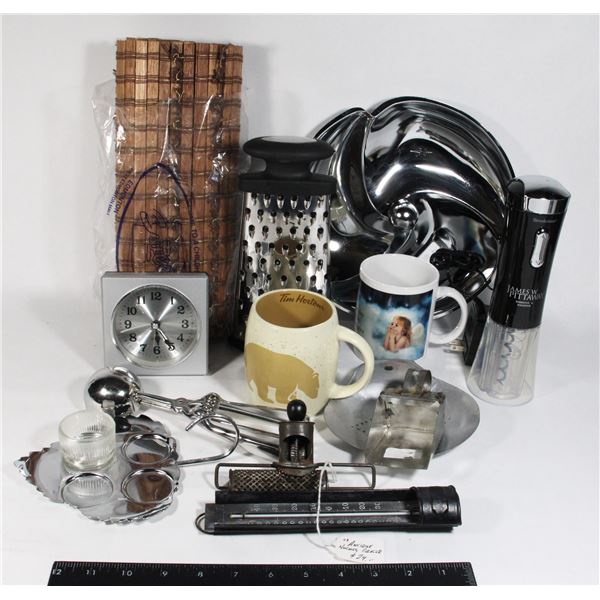 BOX OF KITCHEN MISC. INCLUDING CHEESE GRADER,