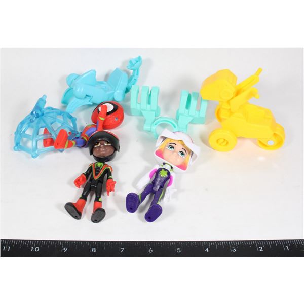 MARVEL HASBRO SPIDERMAN TOYS AND ACCESSORIES