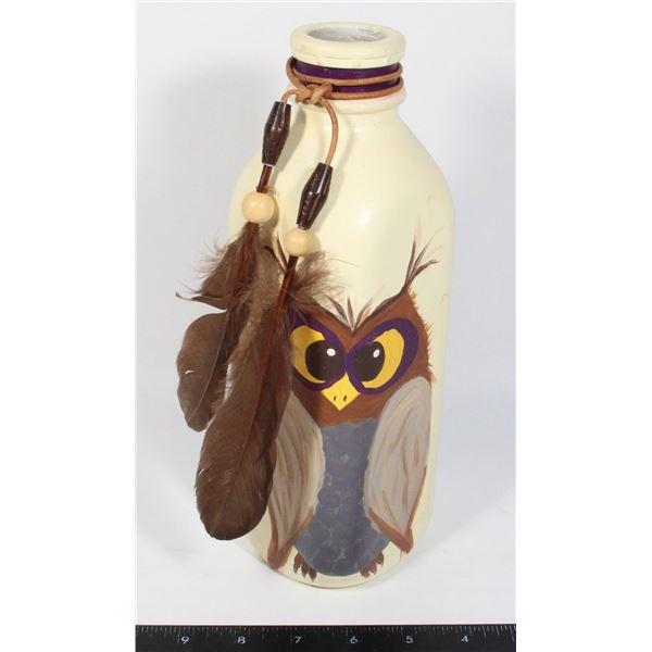 HAND PAINTED GLASS OWL VASE WITH FEATHERS