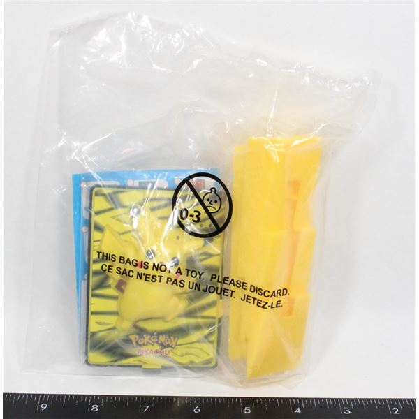 PIKACHU POKEMON 2000 BURGER KING TOY