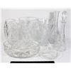 Image 1 : ESTATE BOX OF CRYSTAL AND OTHER HOME GOODS
