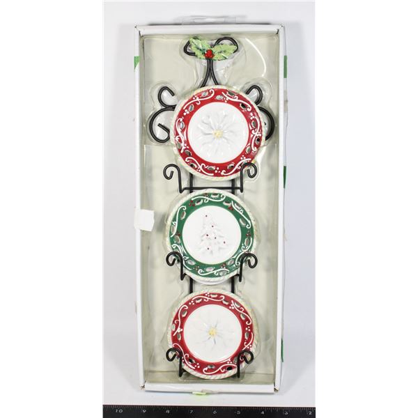 3 PIECE CERAMIC PLATE SET WITH RACK