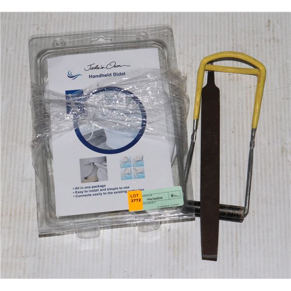 HANDHELD BIDET SOLD WITH FILE AND CANNING