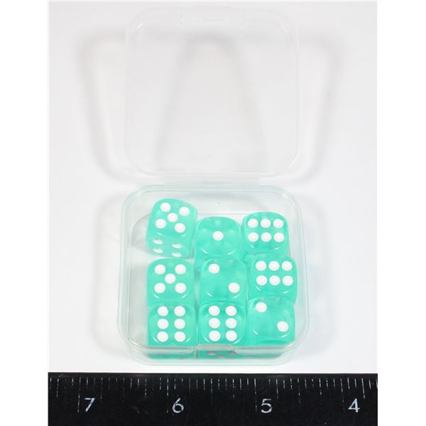 NEW 9 PC SET SIX SIDED MINT COLOR DICE IN CARRYING