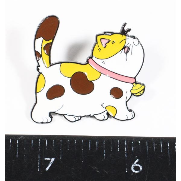 NEW SASSY CALICO CAT BROOCH