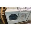 Image 2 : WHIRLPOOL CLOTHES DRYER WITH AUTO DRY & WRINKLE SHIELD