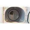 Image 4 : MAYTAG HEAVY DUTY SUPERSIZE CAPACITY CLOTHES DRYER