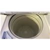 Image 3 : FRIGIDAIRE STACKING WASHER & DRYER