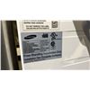 Image 4 : SAMSUNG 36" WIDE FRENCH DOOR FRIDGE WITH BOTTOM FREEZER DRAWER