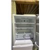 Image 3 : SAMSUNG 32" WIDE SWING DOOR REFRIGERATOR WITH BOTTOM FREEZER DRAWER
