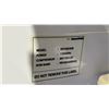 Image 3 : SAMSUNG 32" WIDE SWING DOOR FRIDGE WITH BOTTOM FREEZER DRAWER