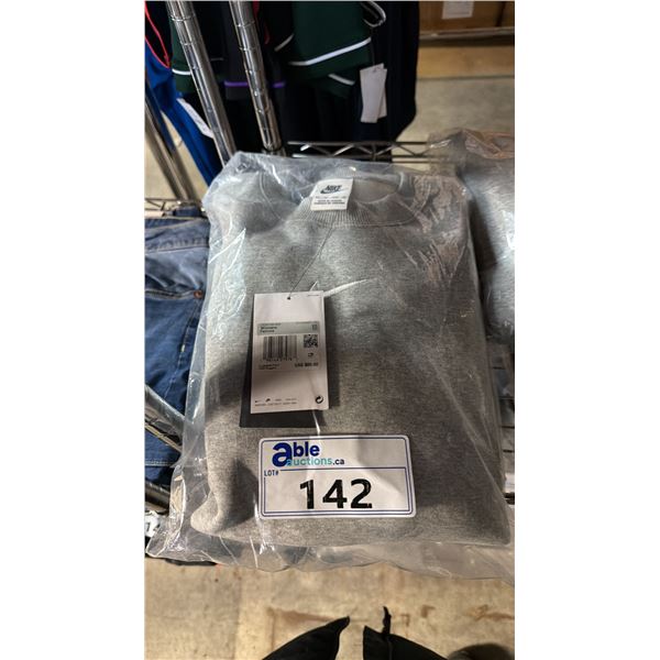 *NEW WITH TAGS* NIKE WOMEN'S GREY SWEATSHIRT: SIZE XS