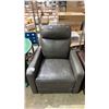 Image 2 : *TESTED WORKING* LEATHER ELECTRIC RECLINER WITH POWER CORD