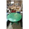 Image 2 : ROUND PLASTIC TABLE WITH REMOVABLE TOP 41.5" X 29"