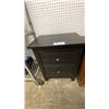 Image 1 : 2-DRAWER NIGHT STAND 21.5" X 15" X 26.5"