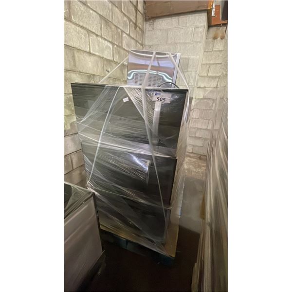 PALLET OF ASSORTED MICROWAVES (UNKNOWN WORKING CONDITION, MAY BE MISSING PARTS & PIECES)