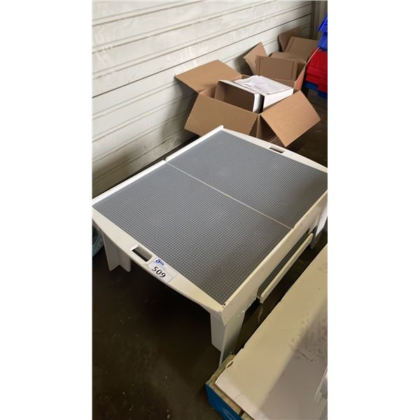 KIDKRAFT BUILDING TOY TABLE WITH STORAGE COMPARTMENT