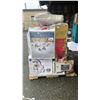 Image 4 : PALLET OF ASSORTED ITEMS INCLUDING; CAT TREE, CHRISTMAS DECOR, AIR FRYER & MORE