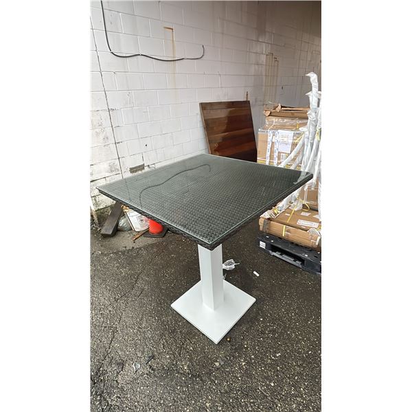 *NEW* RATANA MILAN ALUMINUM BASE WOVEN & GLASS 36" X 36" PATIO TABLE