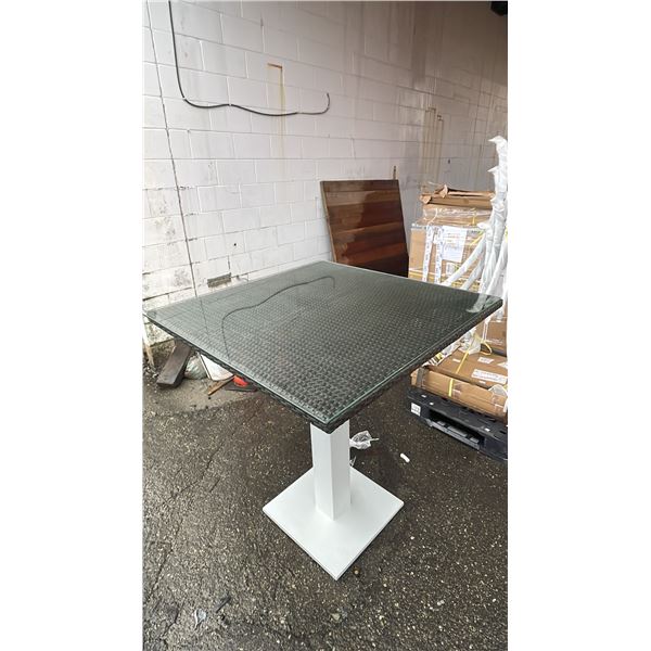 *NEW* RATANA MILAN ALUMINUM BASE WOVEN & GLASS 36" X 36" PATIO TABLE