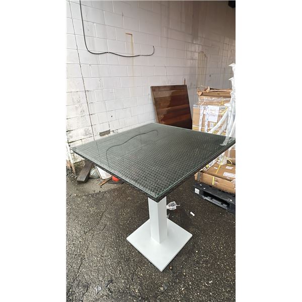 *NEW* RATANA MILAN ALUMINUM BASE WOVEN & GLASS 36" X 36" PATIO TABLE