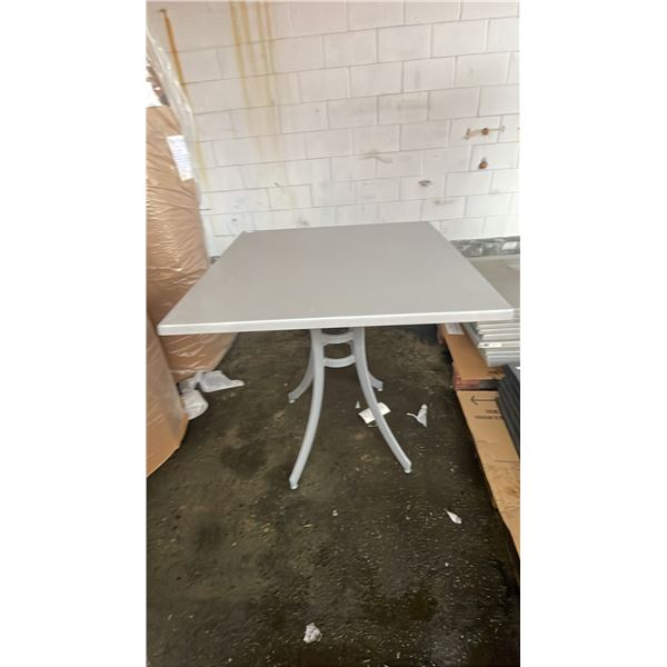 *NEW* RATANA SEATTLE BAR HEIGHT TABLE 36" X 36" WITH ALUMINUM BASE & SILVER TOP (NO HARDWARE)