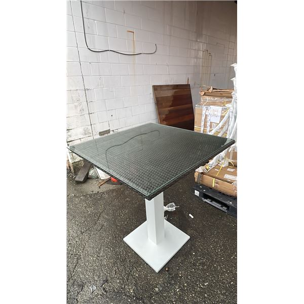 *NEW* RATANA MILAN ALUMINUM BASE WOVEN & GLASS 36" X 36" PATIO TABLE