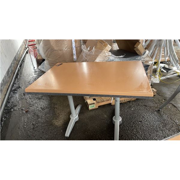 *NEW* RATANA PATIO DINING TABLE WITH DOUBLE POLES & BROWN 47" X 31" TOP