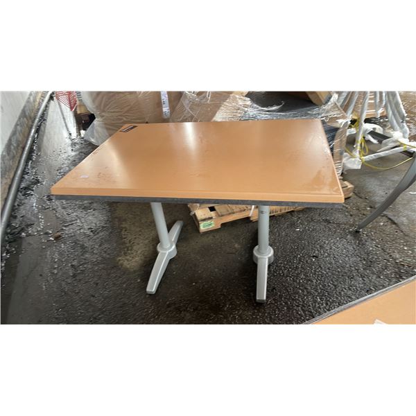 *NEW* RATANA PATIO DINING TABLE WITH DOUBLE POLES & BROWN 47" X 31" TOP