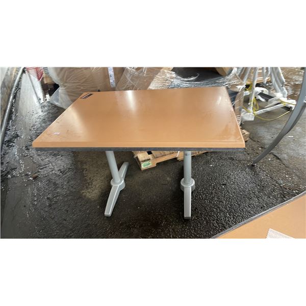 *NEW* RATANA PATIO DINING TABLE WITH DOUBLE POLES & BROWN 47" X 31" TOP