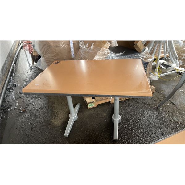 *NEW* RATANA PATIO DINING TABLE WITH DOUBLE POLES & BROWN 47" X 31" TOP