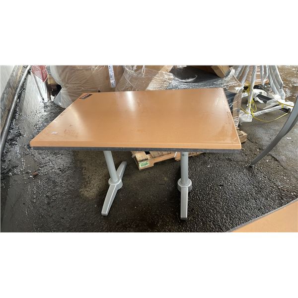 *NEW* RATANA PATIO DINING TABLE WITH DOUBLE POLES & BROWN 47" X 31" TOP