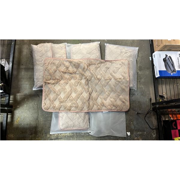 *NEW* (6) TEXTURED FLOOR MATS