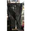 Image 4 : ZIPPERED HOODIES WITH MATCHING JOGGERS AND PAIR OF JEANS