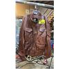 Image 2 : (2) VIP LEATHERS CANADA LEATHER JACKETS : BROWN SIZE-L / BLACK SIZE-M