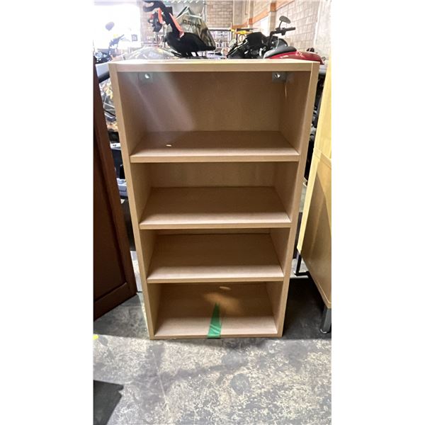 5-SHELF WOOD BOOKCASE: APPROX. 39"T X 21"W X 12"D