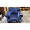 Image 1 : BLUE FABRIC UPHOLSTERED ARM CHAIR WITH SKIRT