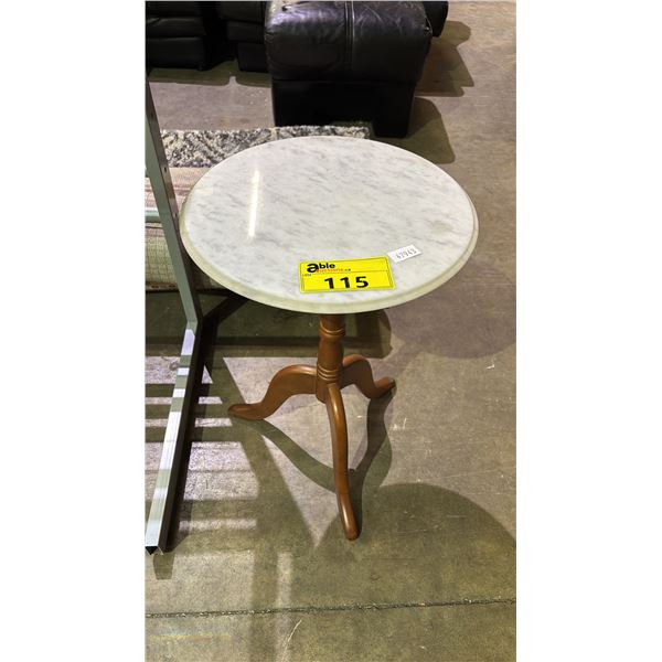 ROUND MARBLE TOP END TABLE MADE IN ITALY 15" X 23"
