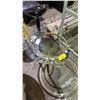 Image 2 : MODERN ROUND BEVELED GLASS TOP TABLE 27" X 21"
