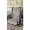 Image 3 : 3-PC PATIO TABLE SET WITH 2 CHAIRS