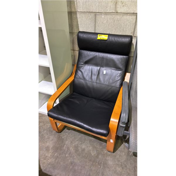 MODERN LOUNGE CHAIR