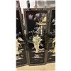 Image 3 : (4) PANELS OF CHINESE MOTIF ARTWORK