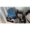 Image 2 : PALLET OF ASSORTED VACUUMS, AIR FRYER, LUGGAGE BAG AND MORE *MUST TAKE ALL/ WORKING CONDITION