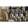 Image 2 : SHELF LOT OF ASSORTED STAINLESS STEEL DISHES & CUPS