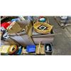 Image 2 : PALLET OF ASSORTED HOUSEHOLD ITEMS: COOKWARE, DISHWARE, BASKETS & MORE - *MUST TAKE ALL ON PALLET*