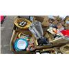 Image 3 : PALLET OF ASSORTED HOUSEHOLD ITEMS: COOKWARE, DISHWARE, BASKETS & MORE - *MUST TAKE ALL ON PALLET*
