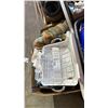 Image 4 : PALLET OF ASSORTED HOUSEHOLD ITEMS: MIRRORS, CARPET RUNNER, KITCHENWARE & MORE - *MUST TAKE ALL ON